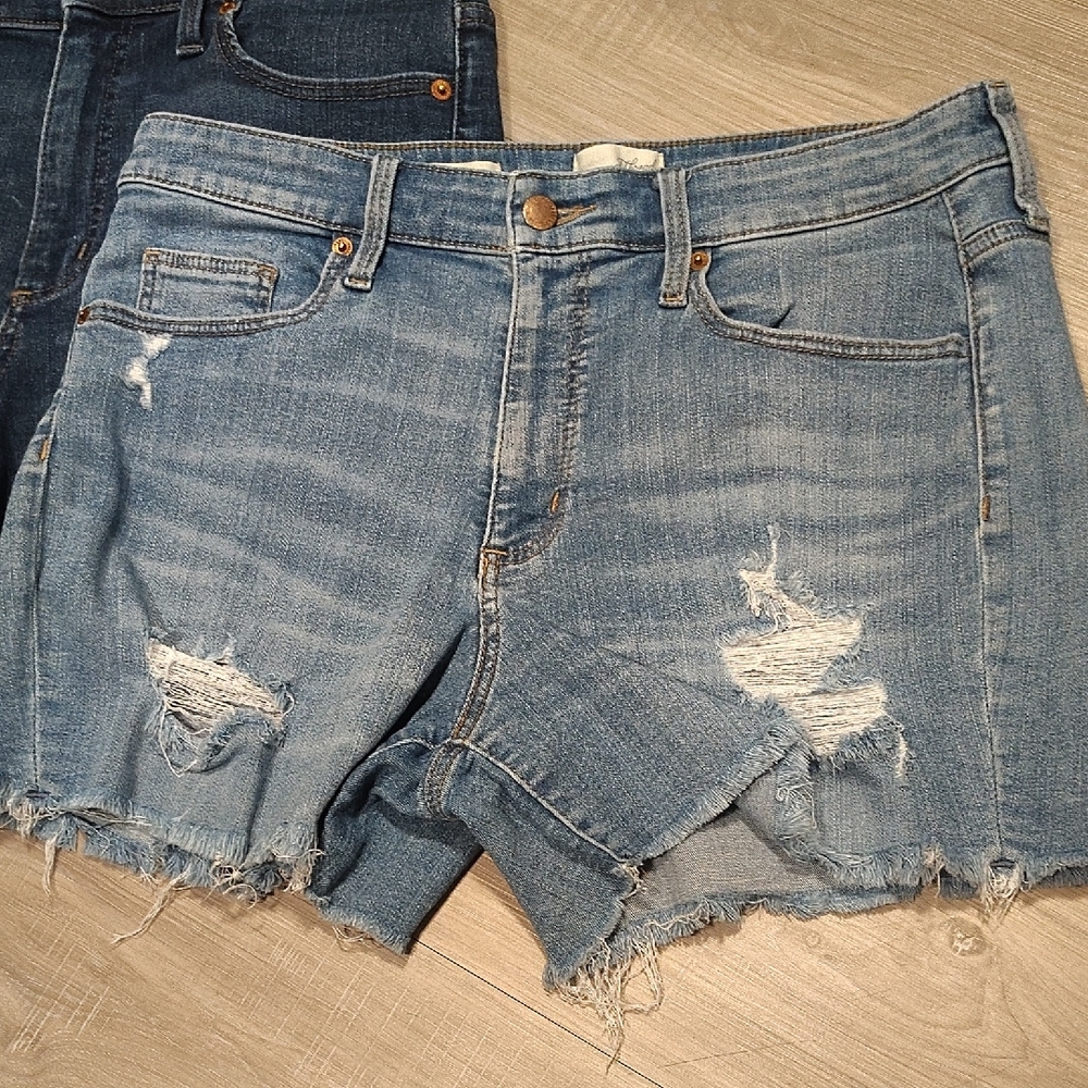 Universal Thread Shorts Bundle Size 12 - image 2